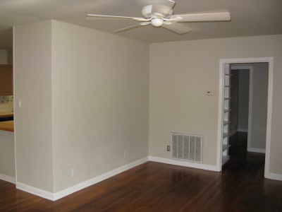 8 Kern Ramble living room back wall